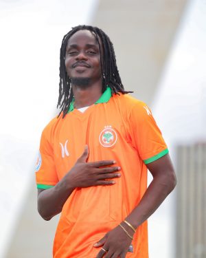 Maillot Hospitality | Orange